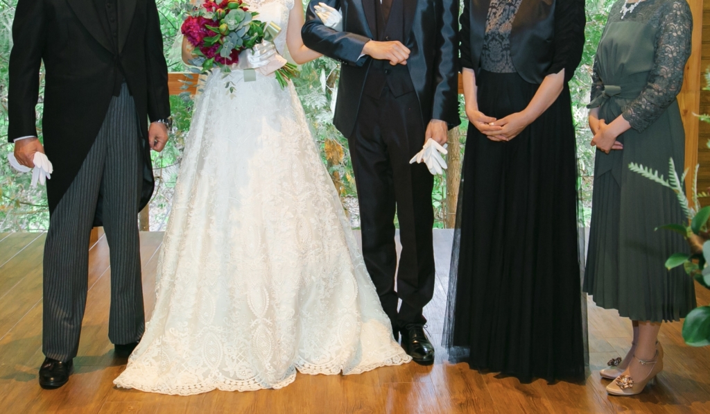 沖縄の結婚式_沖縄ウェディングフォト北谷店は前撮り/結婚写真/結婚式/ビーチウェディングフォト/ビーチ挙式/ドローン撮影も対応