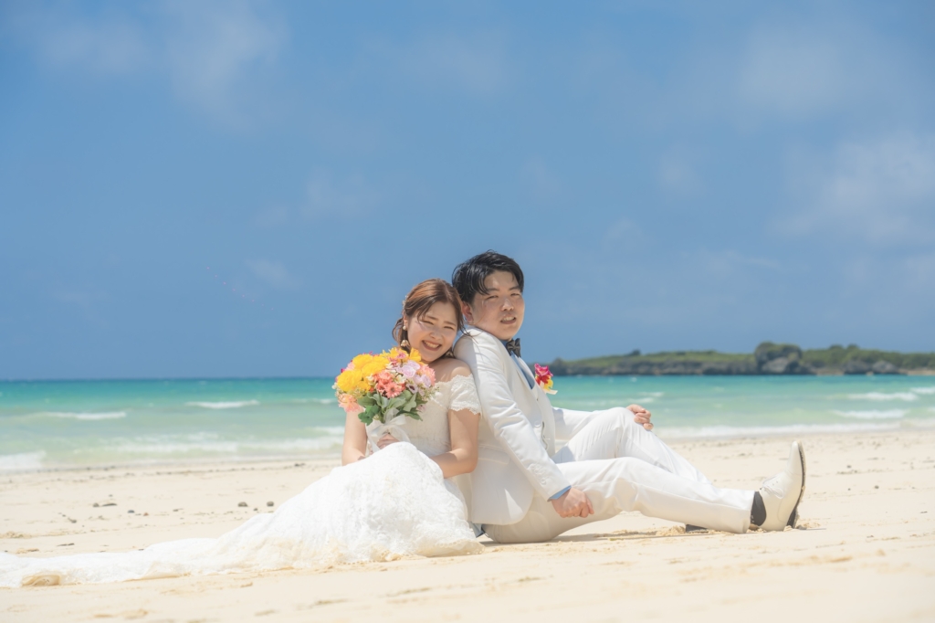 宮古島のフォトウェディング_宮古島ウェディングフォトは前撮り/結婚写真/結婚式/ビーチウェディングフォト/ビーチ挙式/ドローン撮影も対応