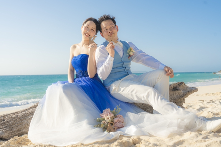 宮古島のフォトウェディング_宮古島ウェディングフォトは前撮り/結婚写真/結婚式/ビーチウェディングフォト/ビーチ挙式/ドローン撮影も対応