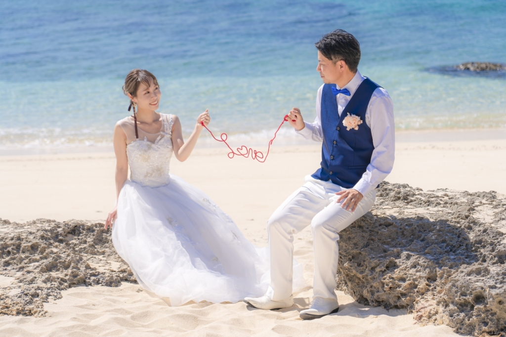 宮古島のフォトウェディング_宮古島ウェディングフォトは前撮り/結婚写真/結婚式/ビーチウェディングフォト/ビーチ挙式/ドローン撮影も対応