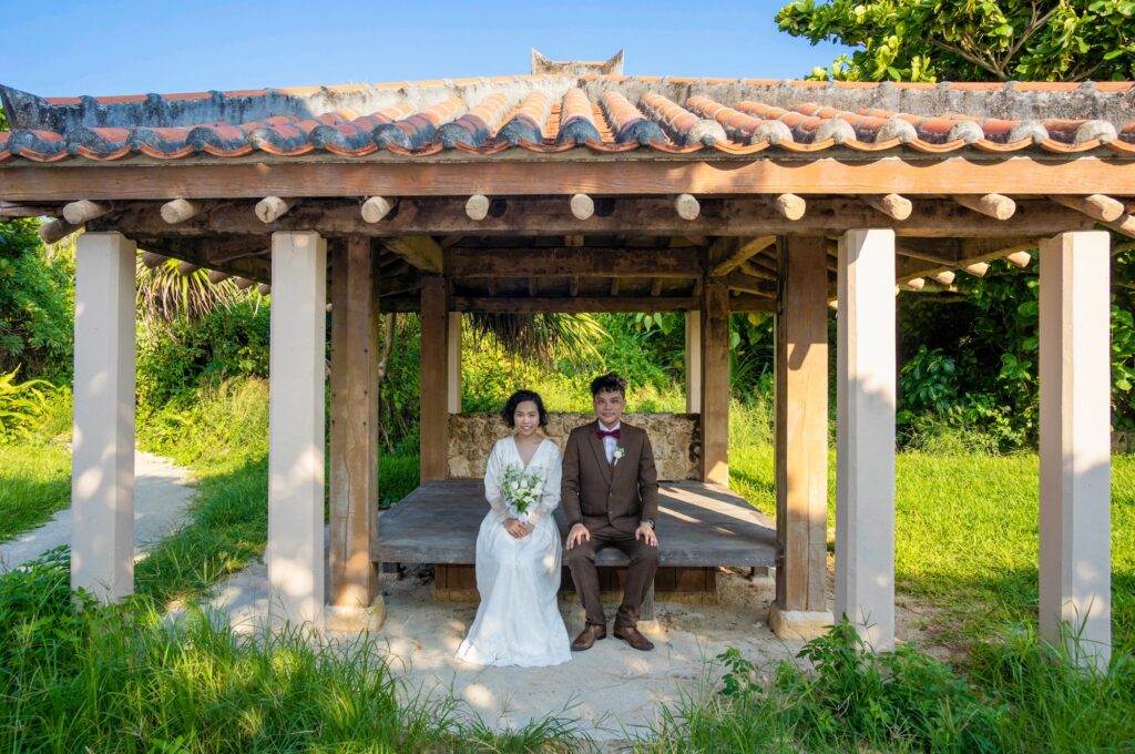 沖縄のフォトウェディング_沖縄ウェディングフォト北谷店は前撮り/結婚写真/結婚式/ビーチウェディングフォト/ビーチ挙式/ドローン撮影も対応